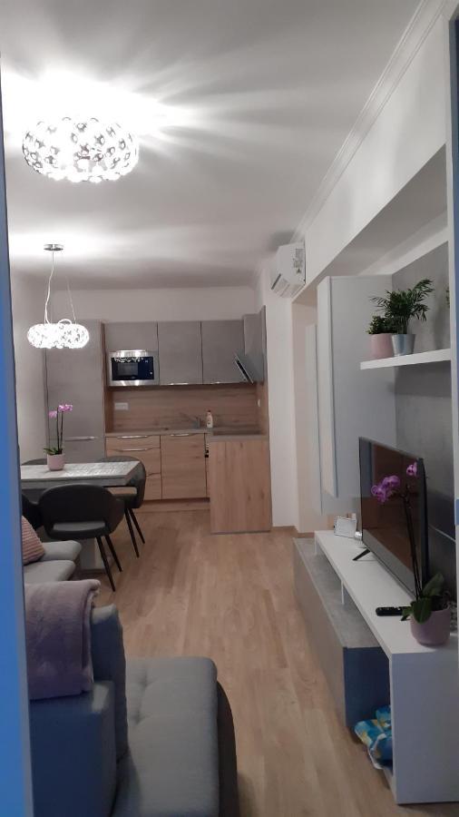 Cirkalo Apartman Шіофок Екстер'єр фото